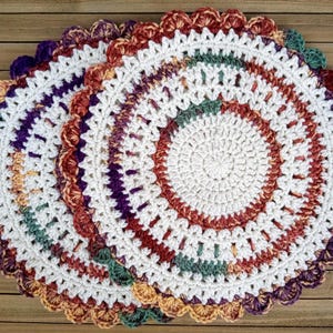 Americana Doily Diverse Stitch Crochet Pattern ~ Red, White and Blue Patriotic Doily Placemat ***Listing for PDF PATTERN ONLY***