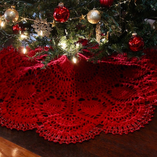 Cranberry Pineapple Crochet Christmas Tree Skirt PATTERN, Listing for **PDF Pattern Download ONLY** See other listing for finished skirt.