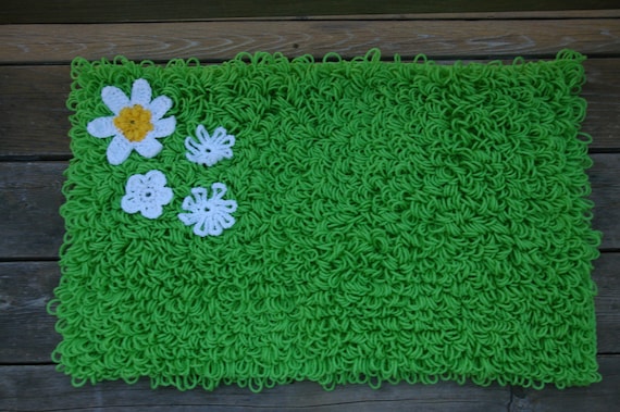 Green Shaggy Grass Crochet Rug