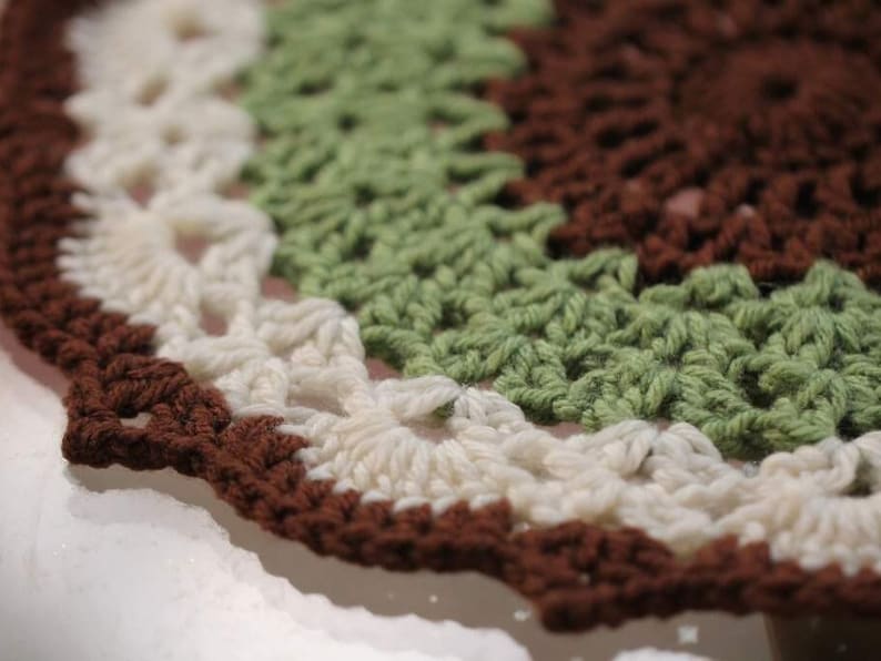 Crochet Mint Chocolate Chip Mandala Doily Pattern Listing for PDF Pattern only image 1