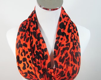 SALE! SCARF SALE..Orange Scarf, Cheetah Scarf , Cheetah  Infinity Scarf. Orange Cheetah Scarf.loop Scarf.Circle Scarf. Infinity Scarf.