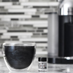 Black Shimmer Glitter Dust™ Glitter commestibili per bevande, cocktail, birra, decorazioni con perle glitterate e bevande - Conforme al settore alimentare
