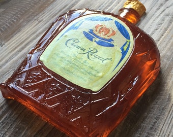 Large Sugar Art Realistic Bottles Crown Makers Jack Whiskey Beer Wine Bottles for Cakes