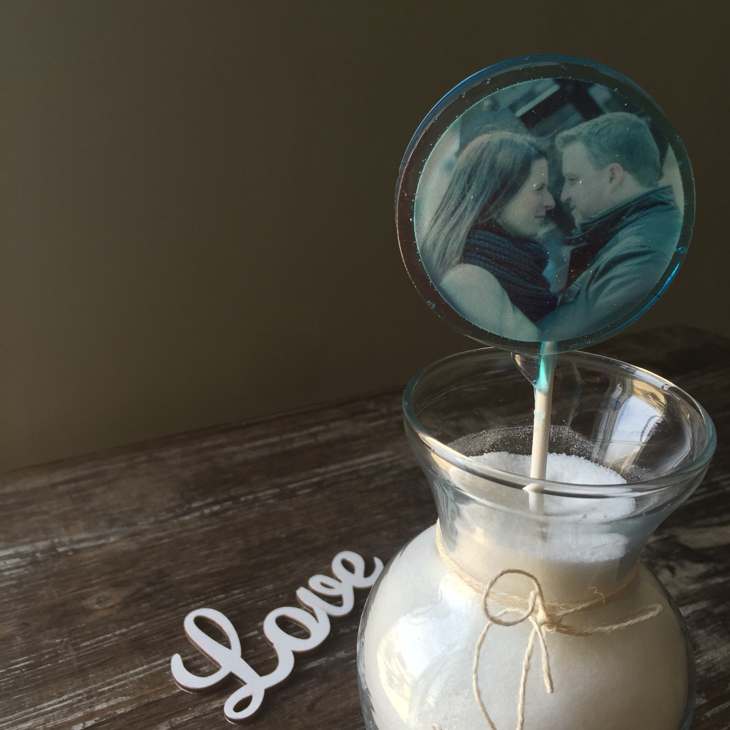 Piruletas de herramientas: Martillo, llave inglesa, sierra - Recuerdos de  cumpleaños de construcción (juego de 12) - Etsy México, image size:1500x1500