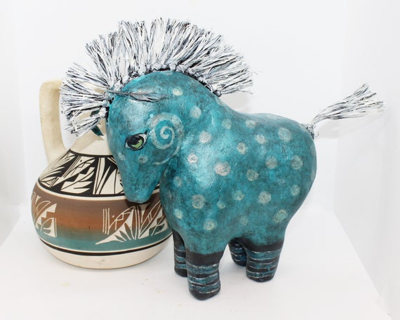 紙張り子の粘土の馬の彫刻 - ブルームーンポニー - Etsy 日本