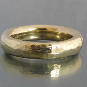 Hammered wedding ring, hammered band ring, wedding bands women, mens wedding band, hammered wedding band, thick wedding band, textured band