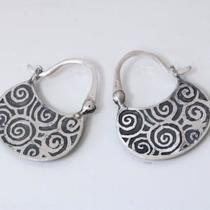 Unique Oxidized Sterling Silver Hoops With A Spiral Design, Boho Ethnic Creole Blackened Silver Hoops, Tribal Hippie Antique Design