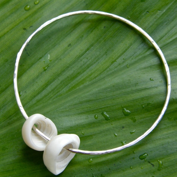 Double PUKA SHELL Bangle