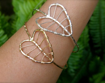 HĀLOA Bangle