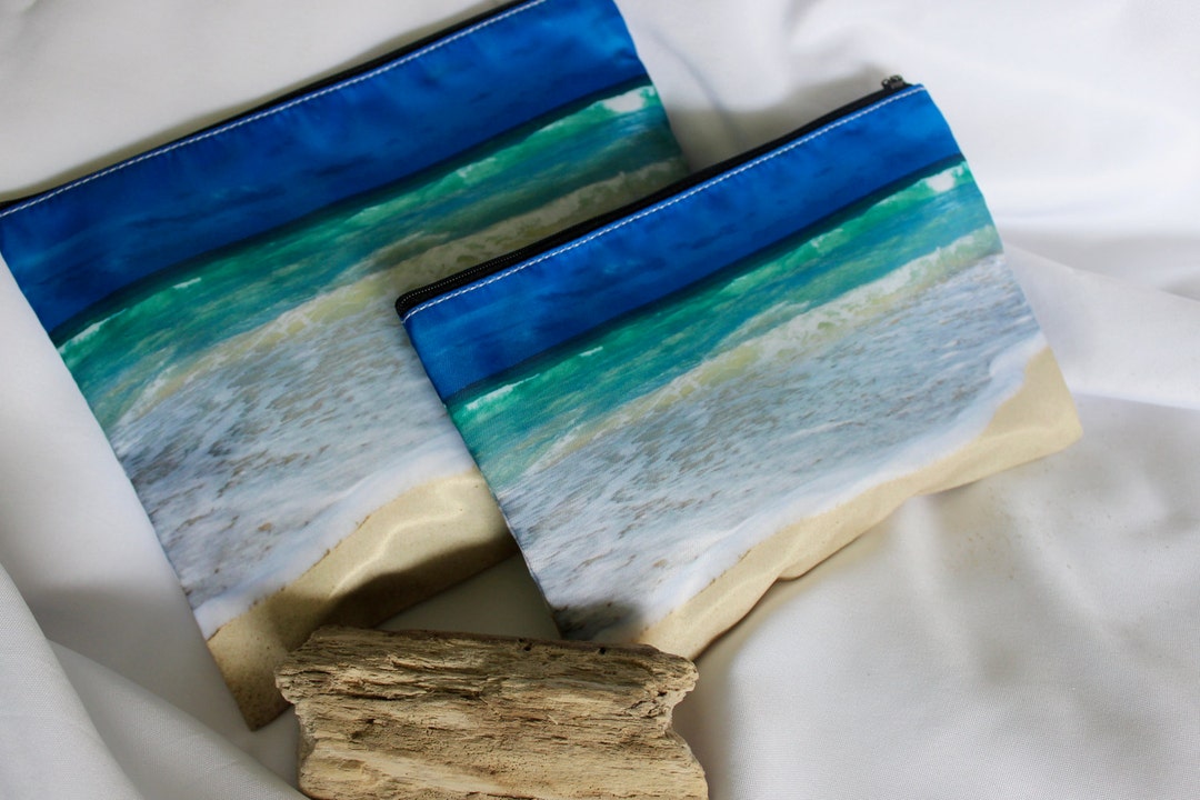 POLY-ZIP Photo Clutch -- by the Sea - Etsy