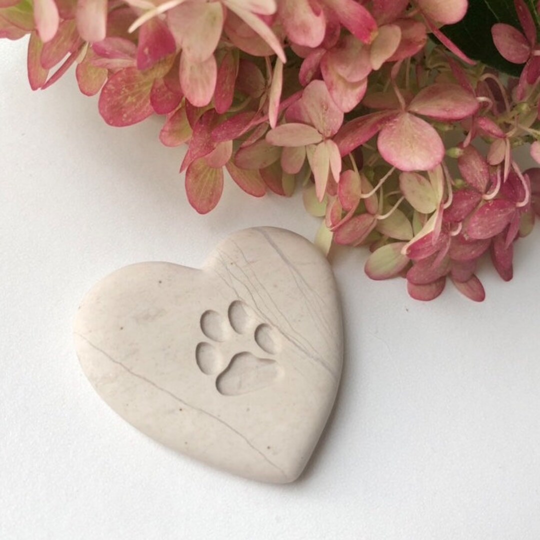 Pet Memorial Heart Shaped Cream Stone With Paw Print Engraved, Approx 2