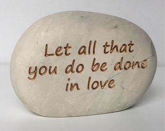 Standing Paperweight Display Stone in Cream in Gold