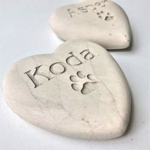 Pet Memorial Stone in Cream, Engraved Heart Rock with Your Pets Name