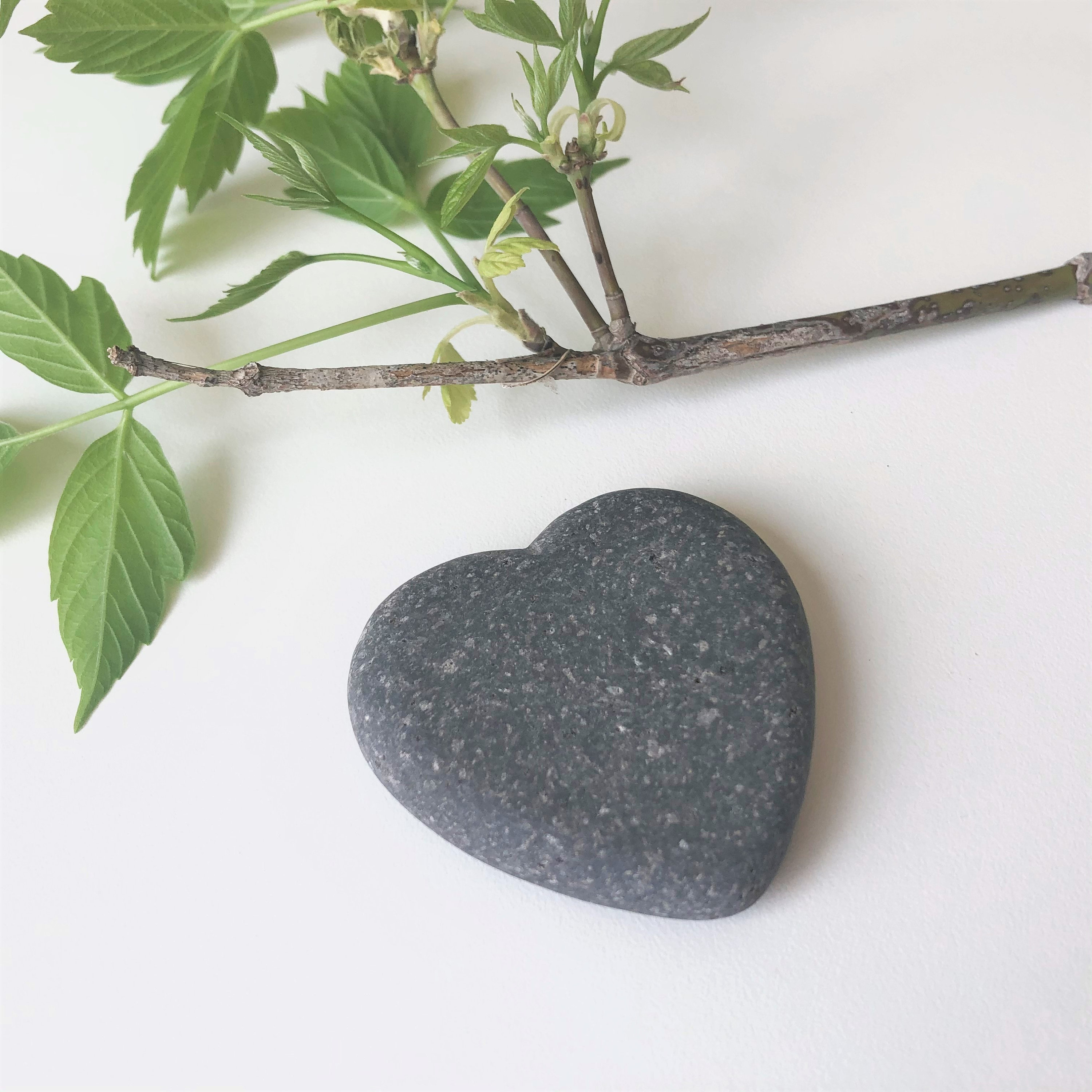 Heart Shape Rocks, Hand-Cut Plain/Blank Heart Stones - Great for Art …