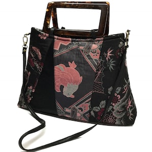 Bolso de noche estilo retro, cartera de noche en telas japonesas vintage, asas de imitación de carey. Bolso de pulsera de última moda.