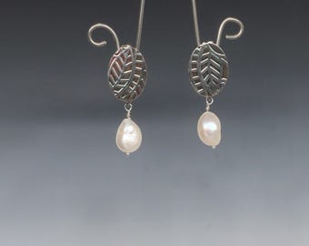 Silver and Pearl Post Earring