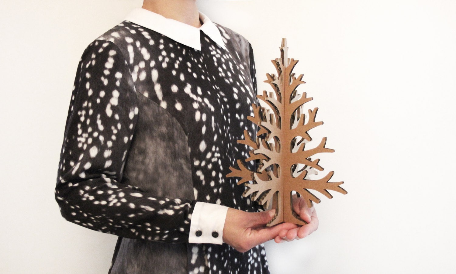 Arbre de Noël en Carton Recyclé Brun Découpé Au Laser