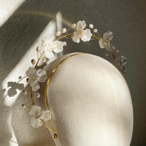 Gold Bridal Blossom Halo, Bridal Headband, Halo Crown, Bride Hair Accessories, Wedding Crown