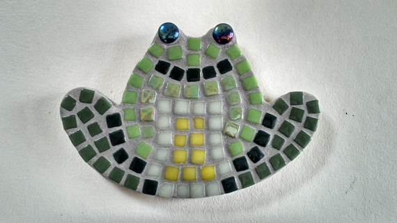 Wildlife FROG Mosaic Kit With Shape, Tiles, Glue, Grout and Instructions to  Make Your Own Interior Mosaic 