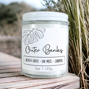 Outer Banks Candle: Beach Grass, Oak Moss & Juniper Scented Soy Candle