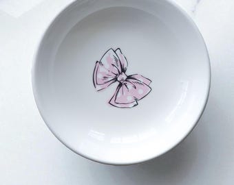 Coastal Coquette Pink Bow Jewelry Dish – White Ceramic Trinket Tray - Nautical Beach Ring Dish