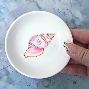 Coastal Conch Shell Jewelry Dish – White Ceramic Trinket Tray - Nautical Beach Ring Dish