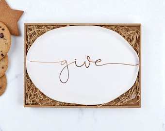 Santa Barbara Design Studio Ceramic Giving Tray