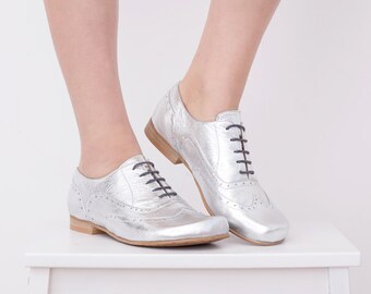 Silver Shoes, Womens Oxford Shoes , Handmade Wide Leather Flats Leather brogue , free shipping NEW ADIKILAV