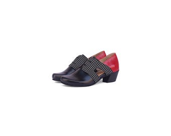 Handgefertigte Cutout Leder Oxfords - Schwarze und Rote Low Heel Schuhe für Frauen