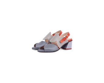 Handgemachte geometrische Ledersandalen – Moderne Blockabsatz Slingbacks für Damen