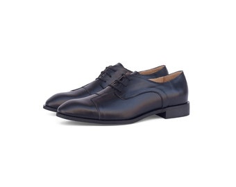 Men's  Patchwork Black Leather Lace-up Shoes - Stylish and Comfortable