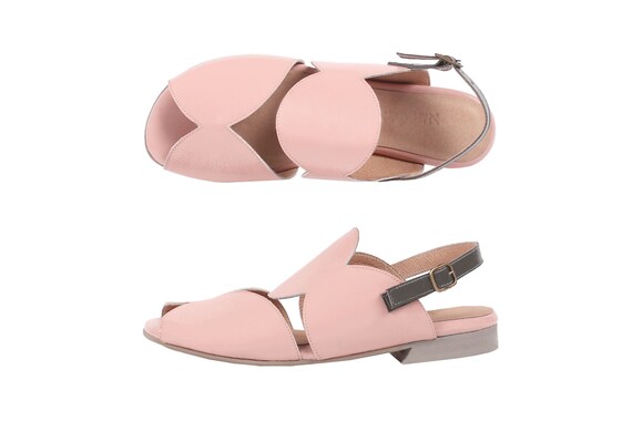 pink sandals for women