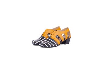 Women's cutout shoes yellow and black & white stripe leather summer shoes with laces