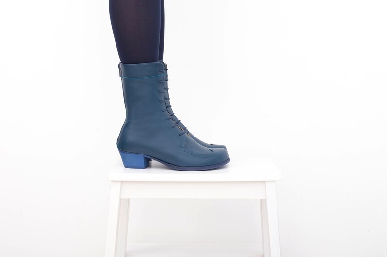 low heel womens combat boots