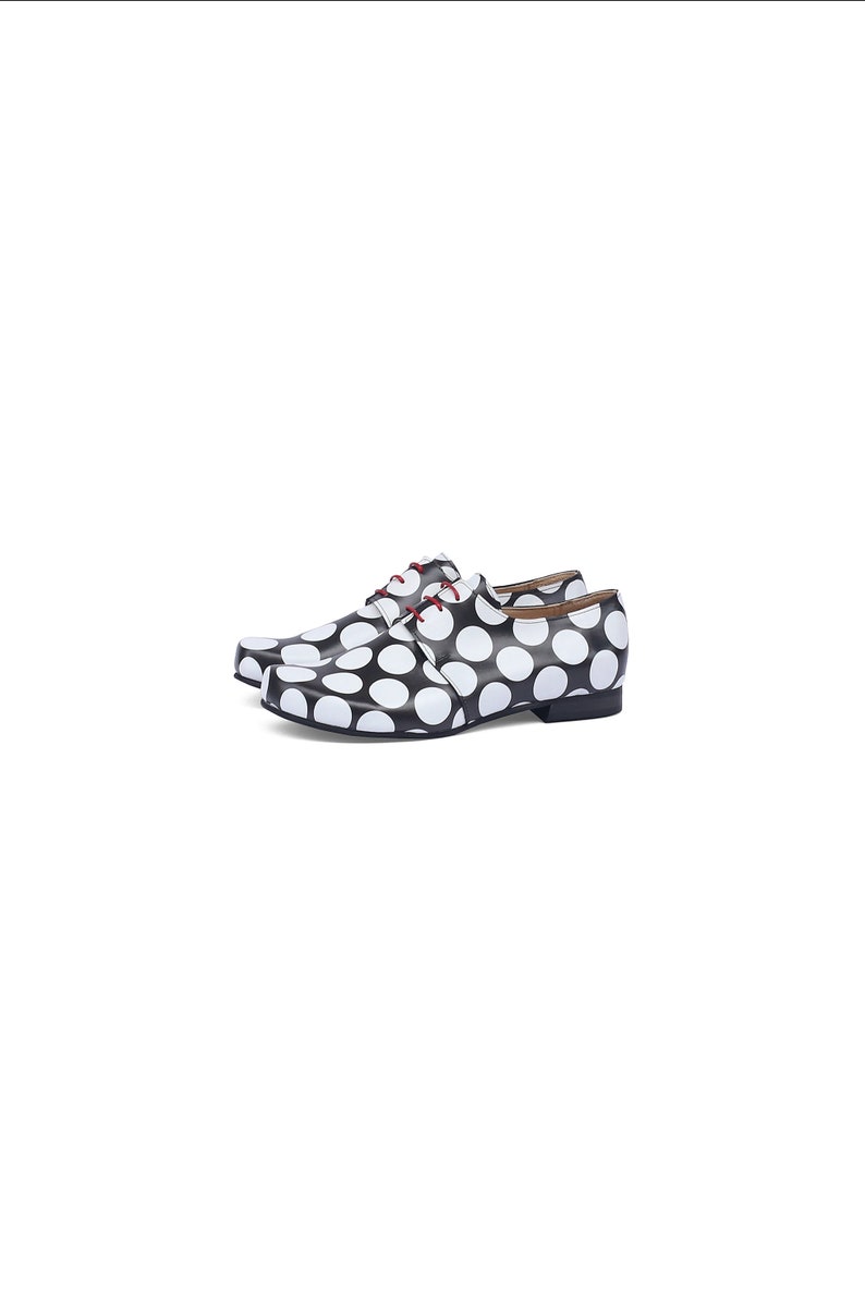 Women's Black and White Polka Dot Leather Flat Shoes image 3