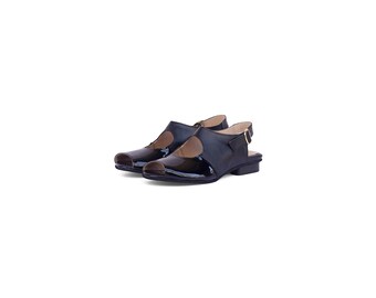 Handmade Black Leather Peep Toe Sandals – Glossy Flat Shoes