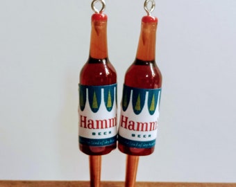 2 cribbage board pegs Hamm's Beer bottles on copper metal pegs almost 2 1/2" tall free velvet pouch