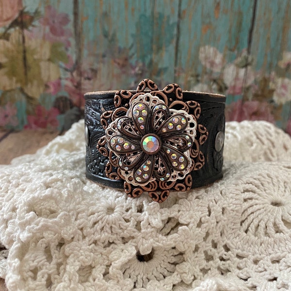 Crystal Flower Concho Black Leather Cuff Bracelet> Leather Wristband. Bling Bracelet. Flower Bracelet. Modern Rustic Glam. Gypsy Cowgirl