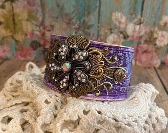 Purple Leather Cuff Bracelet. Rhinestone Flower Concho. Rustic Glam Boho