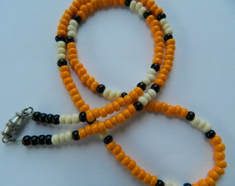 Coral snake necklace/bead necklace/ hippie necklace/hippie bead necklace/Surfer jewelry/Surfer necklace