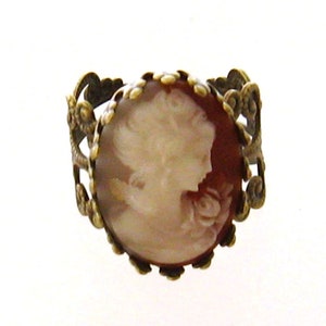 Victorian Lady Adjustable Peach Cameo Ring/Victorian Jewelry/Cameo Jewelry Gift,/Bezel Set Pearl Ring/Adjustable Gold Filigree Bronze Ring image 2