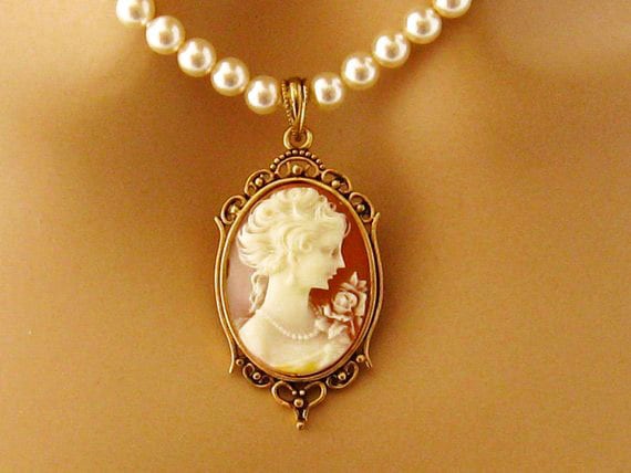 Statement Necklace Vintage Cameo Chandelier Pearl Cobalt Statement Necklace Vintage Cameo Chandelier Pearl Cobalt