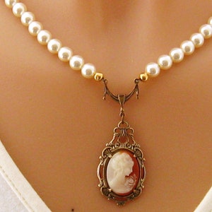 Victorian Woman Cameo Pearl Necklace, Victorian Pearl Cameo Necklaces, Single Strand Pearl Necklace, Cameo Jewelry, Romantic Pearl Jewelry image 6
