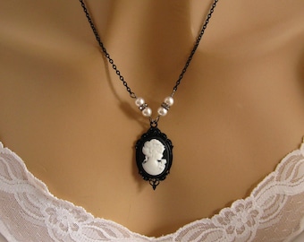 Black Cameo: Goth Style Victorian Woman Black Cameo Necklace, Gothic Black White Cameo, Victorian Wedding Jewelry, Romantic Jewelry Gift