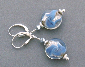 Orecchini blu denim/Orecchini azzurri/Orecchini a goccia per lei/Orecchini in denim/Orecchini pendenti blu/Orecchini in vetro/Regalo gioielli/Per lei
