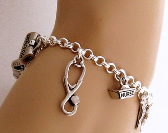 Nurse Charm Bracelet, Nurses Bracelet, Nurse Gift, Jewelry for Nurses, Doctors, Medics, Graduation, Front Line Worker Gift