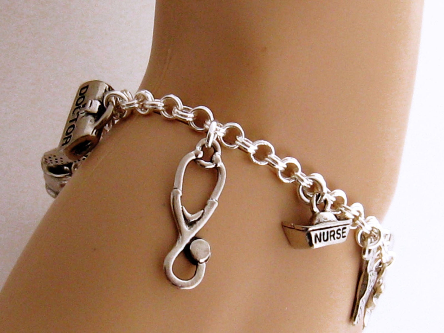 Doctors bracelet store