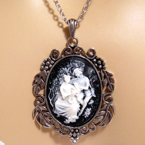 Collana Camo Nero, Romantico Cameo in Bianco e Nero, Regalo di Gioielli Romantici per la Moglie