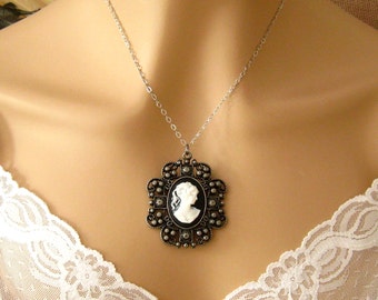 Medieval Necklace, Renaissance Jewelry/Victorian Woman Black Cameo Necklace/Cameo Jewelry/Victorian Necklace, Victorian Jewelry