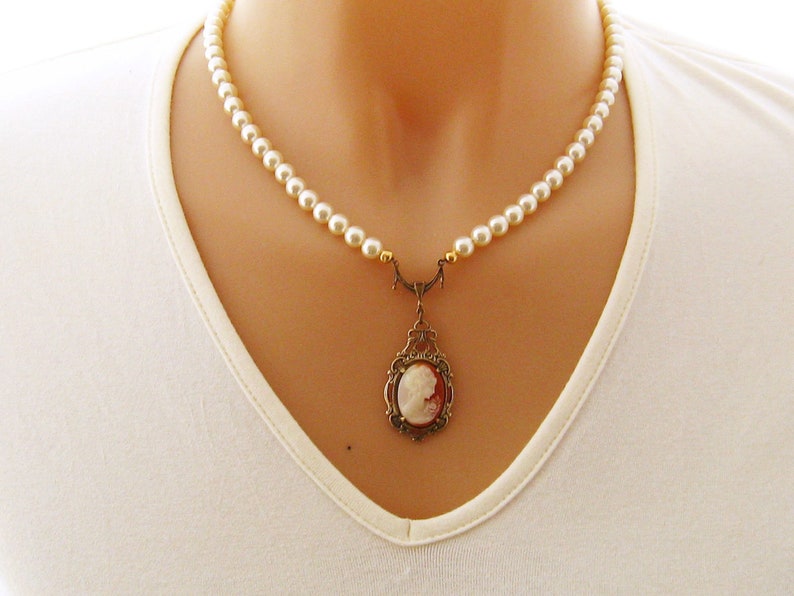 Victorian Woman Cameo Pearl Necklace, Victorian Pearl Cameo Necklaces, Single Strand Pearl Necklace, Cameo Jewelry, Romantic Pearl Jewelry image 1